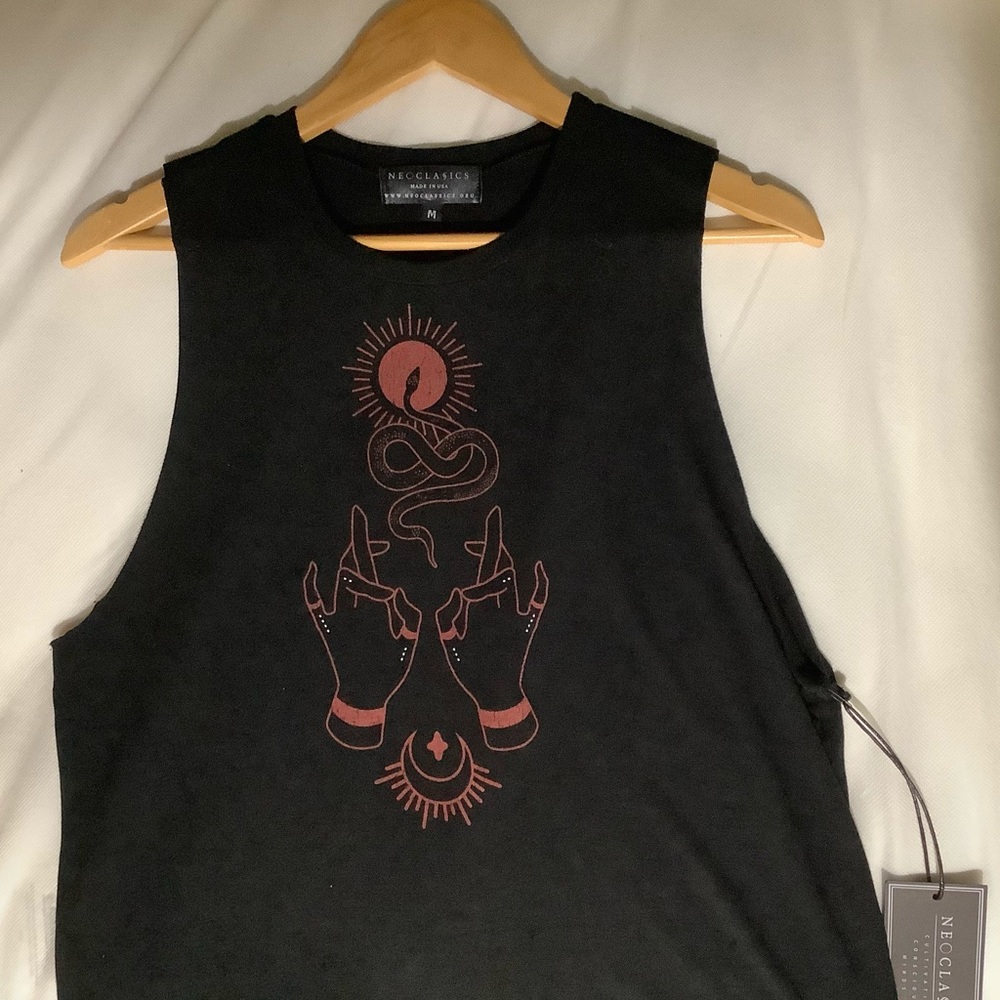 Neoclassics Manifest sleeveless top